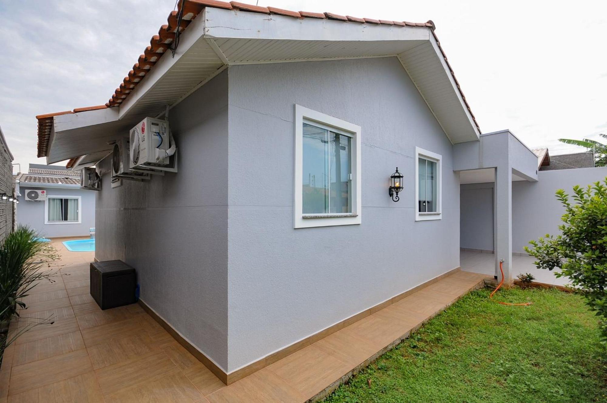 10 Hospedes - Piscina Agua Salgada - Cozinha Gourmet - 4 Quartos - 3 Banheiros - 2,1 Km Do Cataratas Jl Shopping Holiday home *