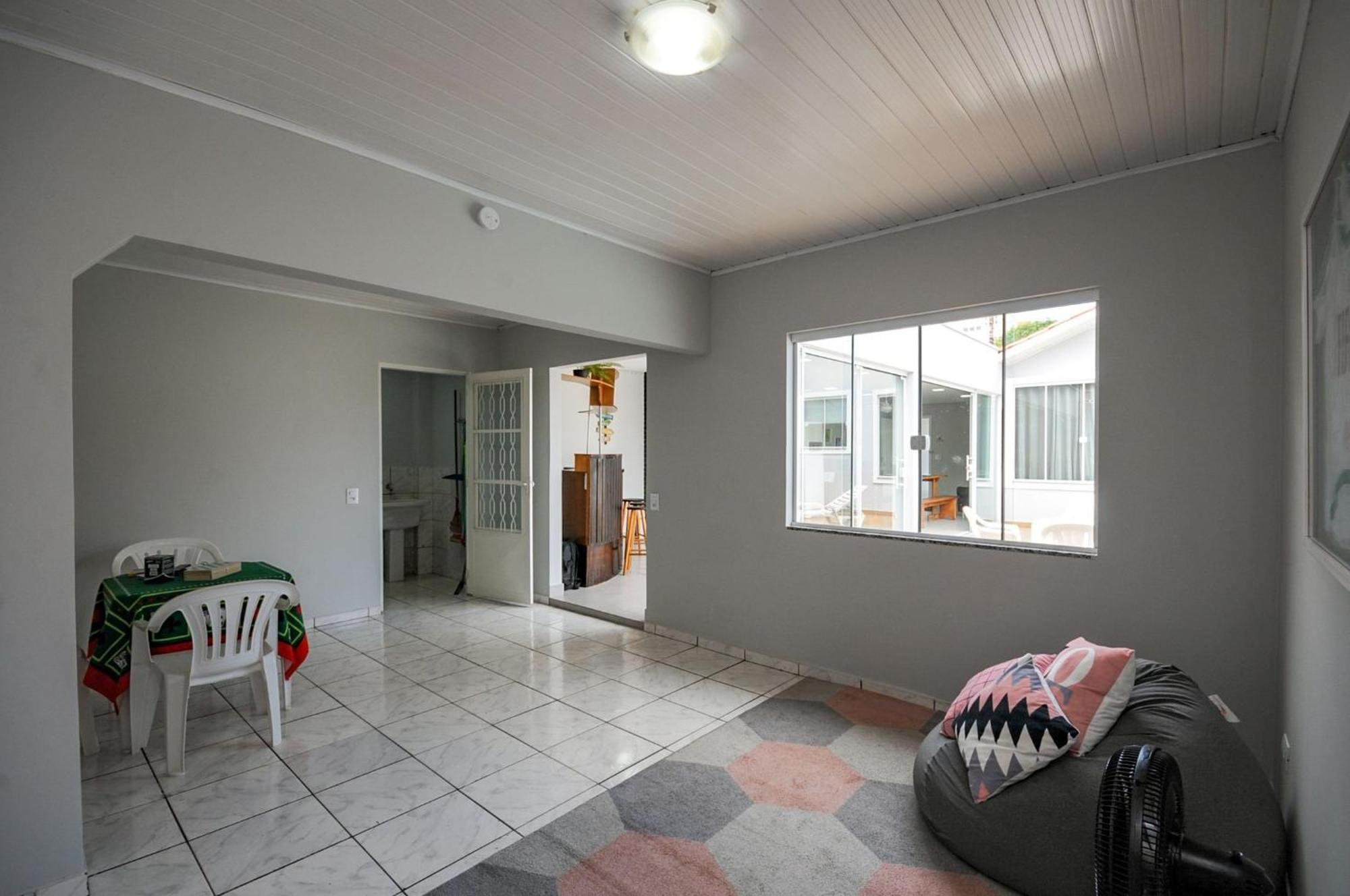 10 Hospedes - Piscina Agua Salgada - Cozinha Gourmet - 4 Quartos - 3 Banheiros - 2,1 Km Do Cataratas Jl Shopping Holiday home