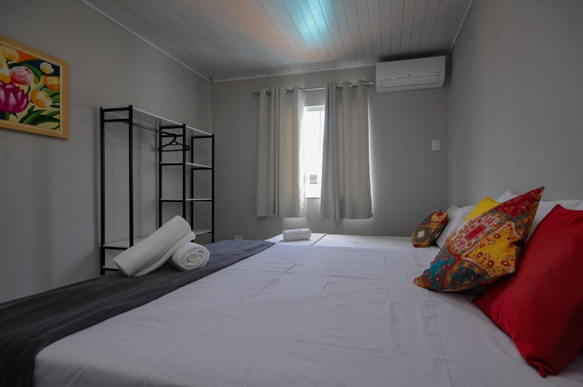 Holiday home 10 Hospedes - Piscina Agua Salgada - Cozinha Gourmet - 4 Quartos - 3 Banheiros - 2,1 Km Do Cataratas Jl Shopping Foz do Iguacu